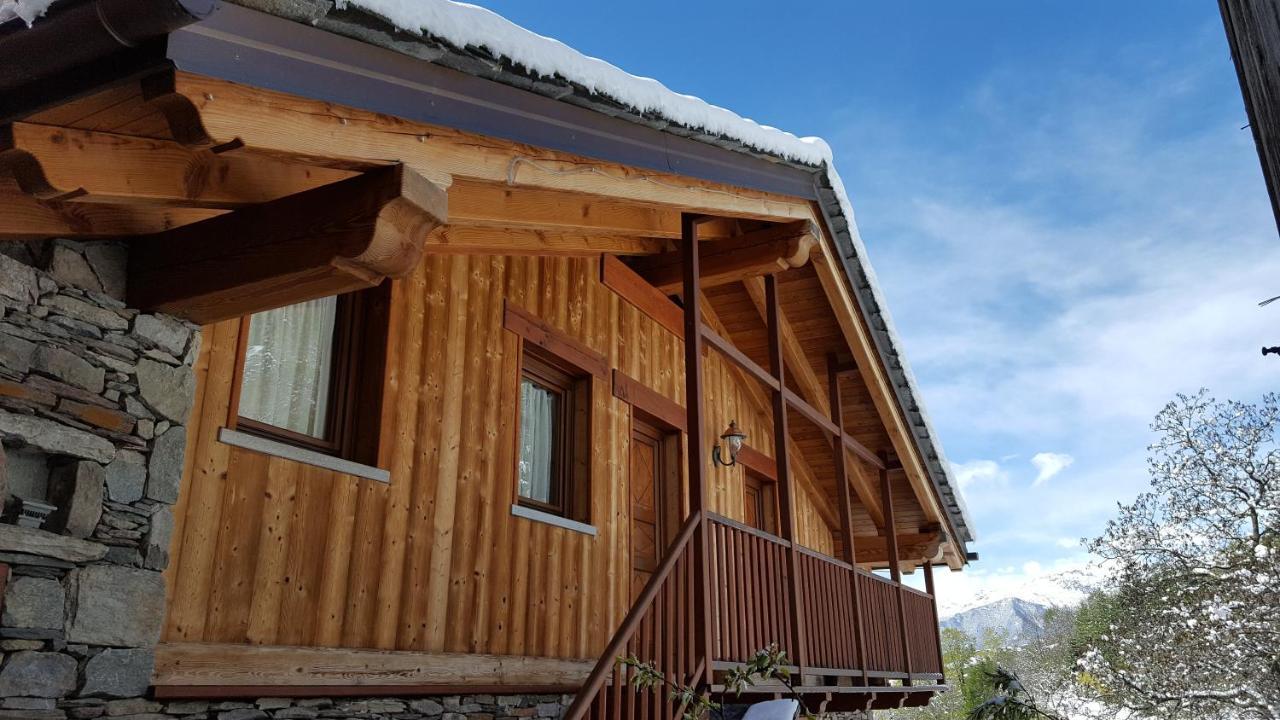 Eco Chalet Maison Dominique Challand-Saint-Anselme Exterior photo